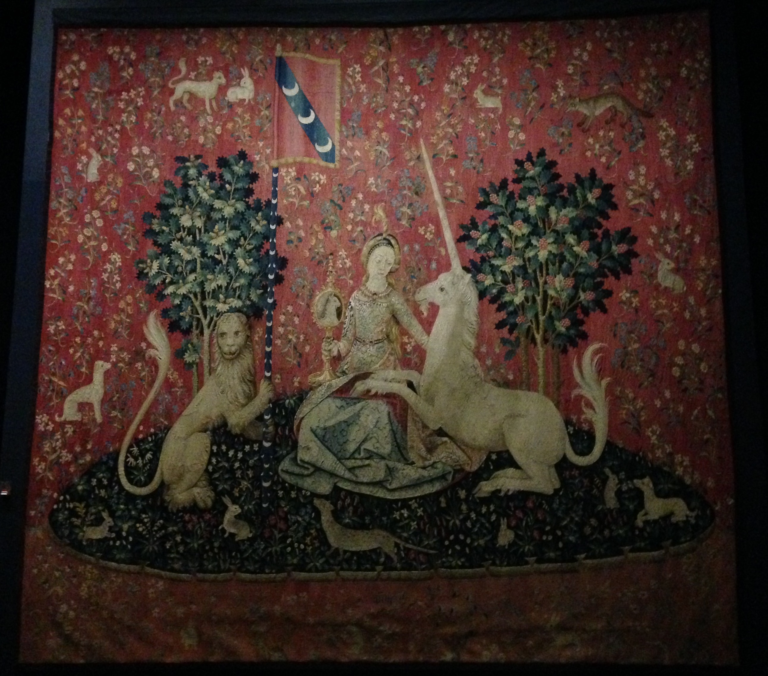 the lady and the unicorn tapestry paris